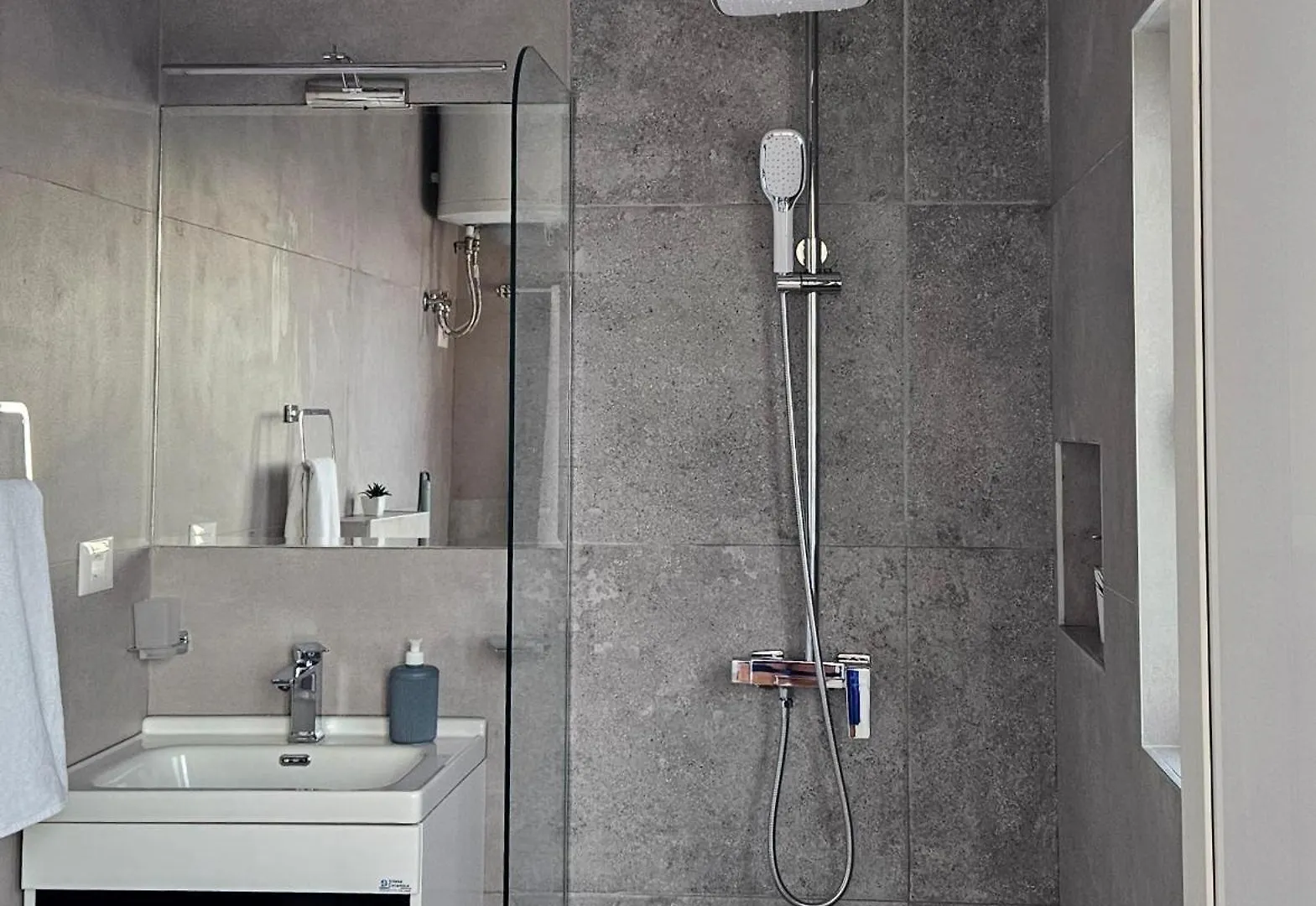 Otium Apartment Golem  Albania